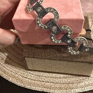 Chic Metallic and Silver Circle Bracelet